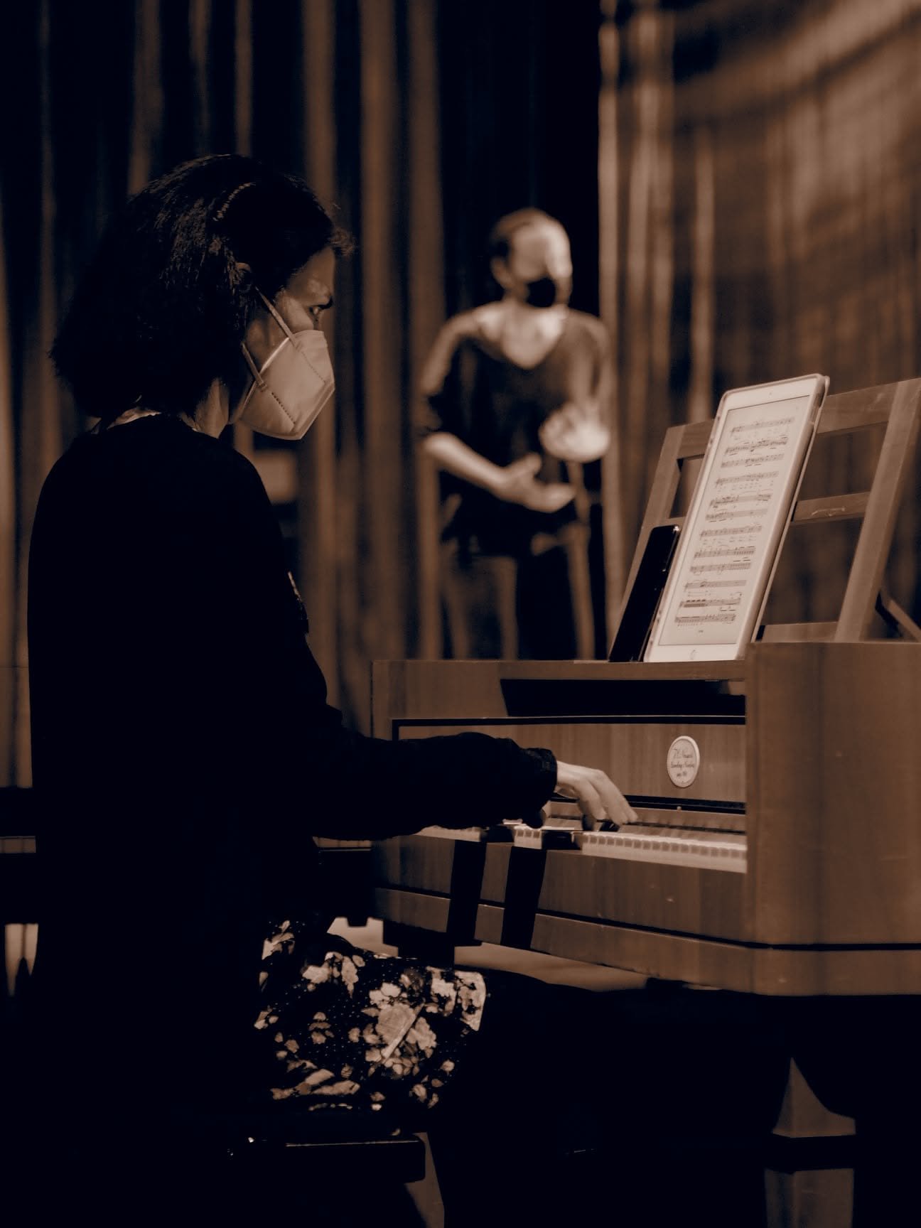 Bertille Monsellier – Cheffe d'orchestre & cheffe de chant